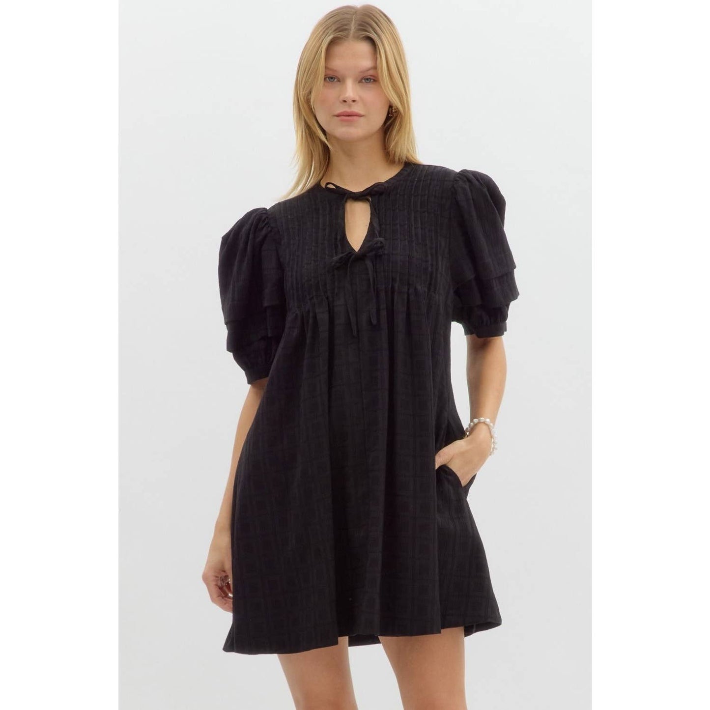 Solid textured puff sleeve pullover mini dress