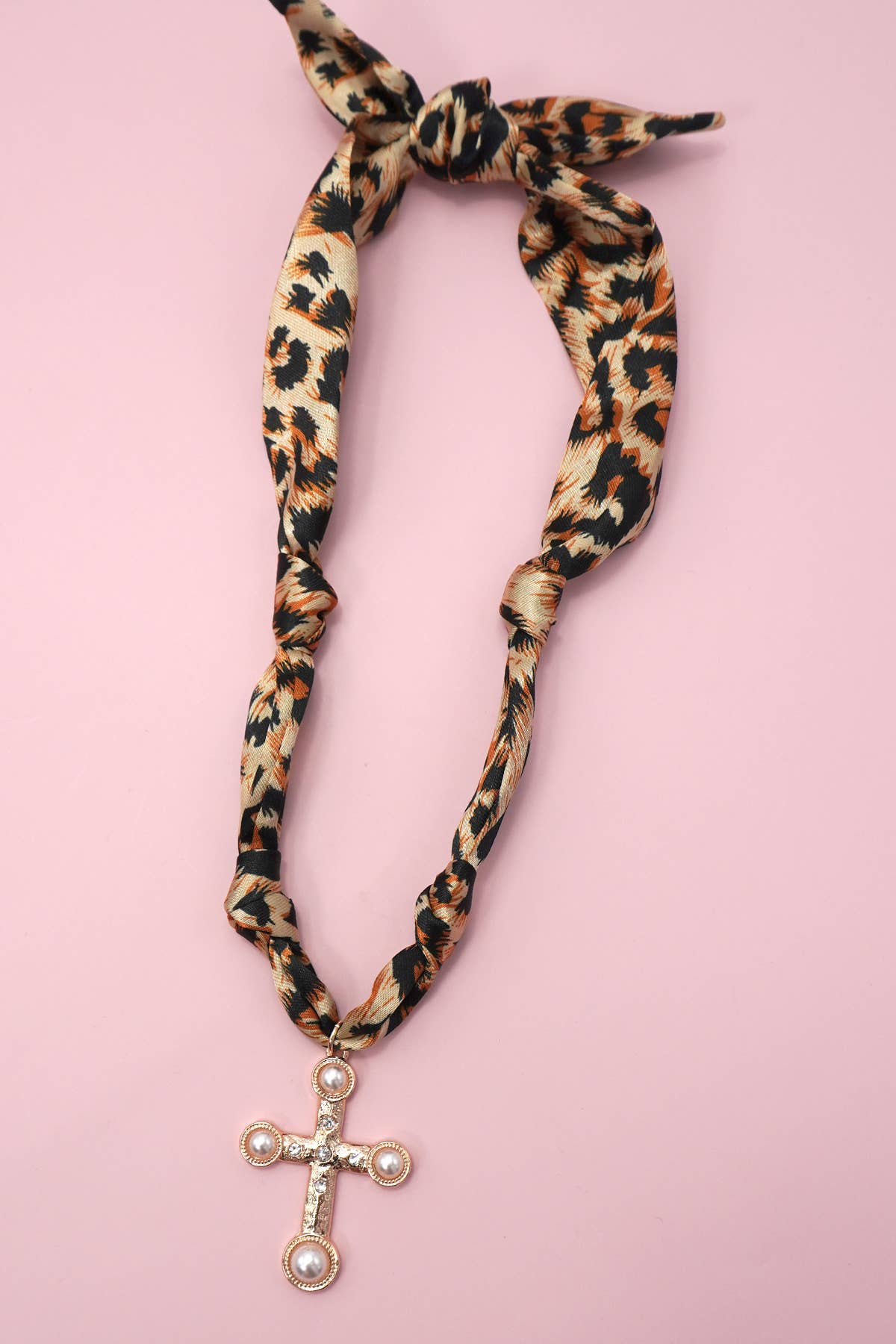 HANDMADE SCARF CHARM NECKLACE |