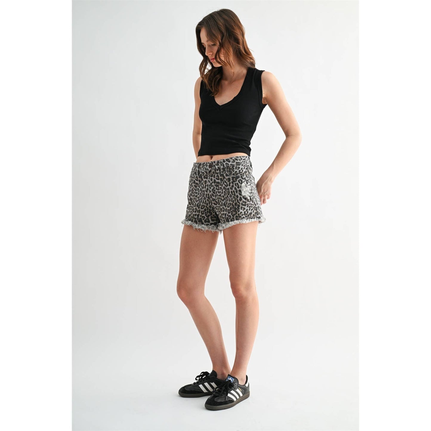 HIGH RISE LEOPARD SHORTS: WOOD BARK